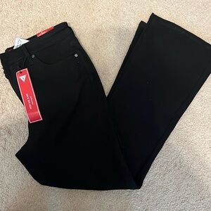 GUESS Women’s black high rise flare stretch denim